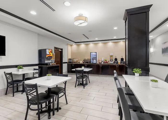 La Quinta By Wyndham Auburn
